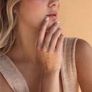 Charming 18k  ✨Diamond Finger Bracelet ✨